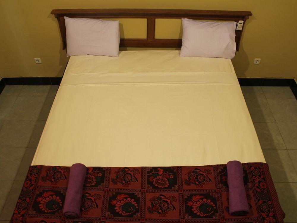Hotel Mahapuri Gili Air Exterior foto